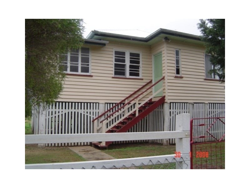 7184 Brisbane Valley Highway, Toogoolawah QLD 4313