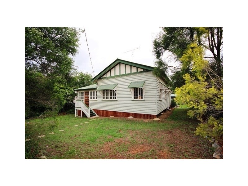 18 Gunyah Street, Toogoolawah QLD 4313