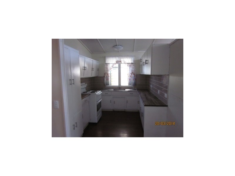 42 George Street, Toogoolawah QLD 4313