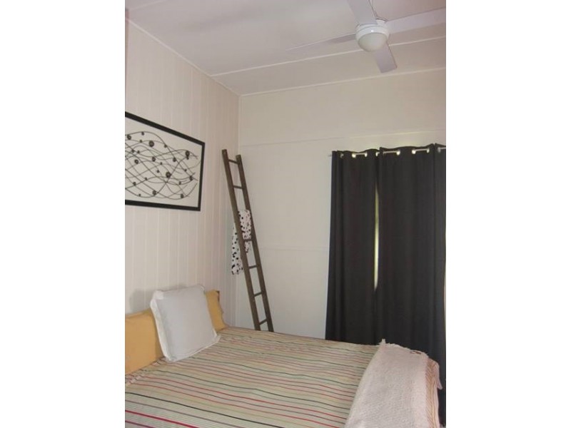 6 Barnes Street, Moore QLD 4306