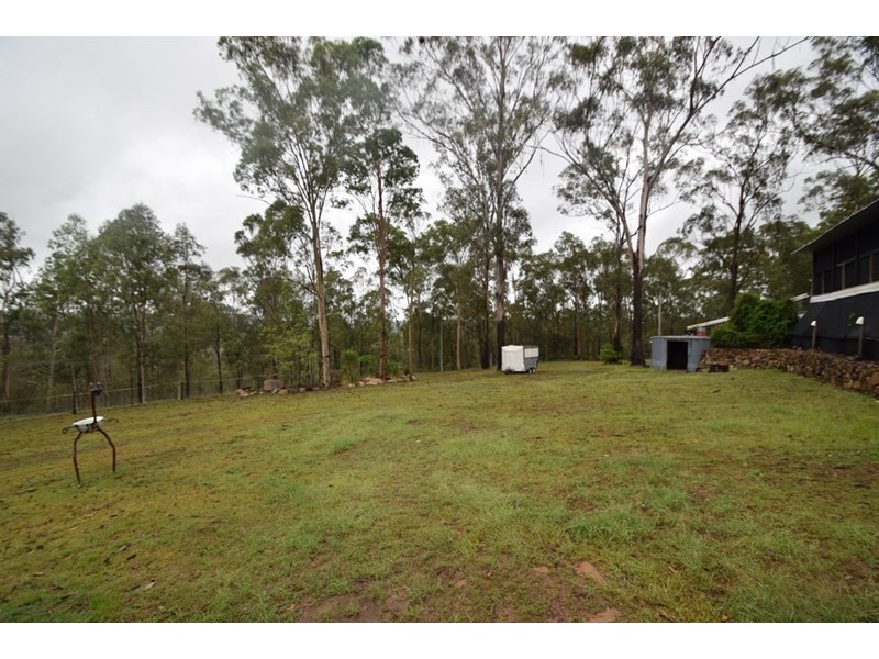 103 Highland Street, Esk QLD 4312