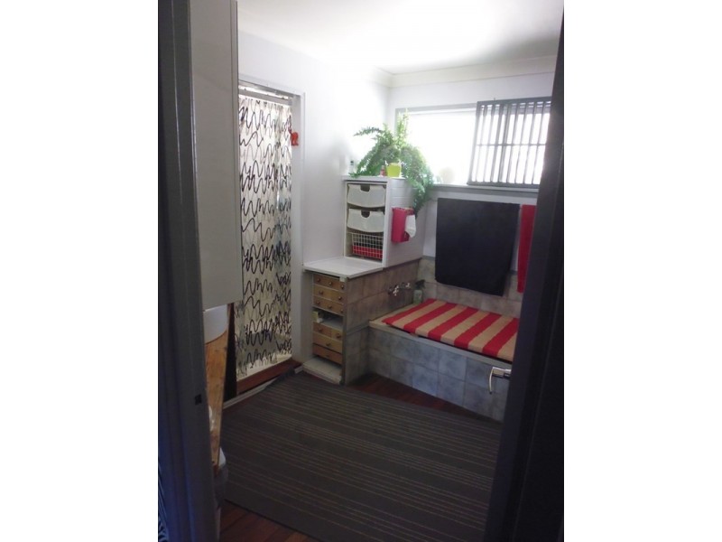 103 Highland Street, Esk QLD 4312