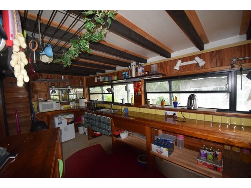 103 Highland Street, Esk QLD 4312