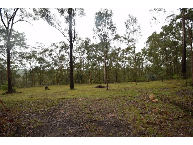 103 Highland Street, Esk QLD 4312