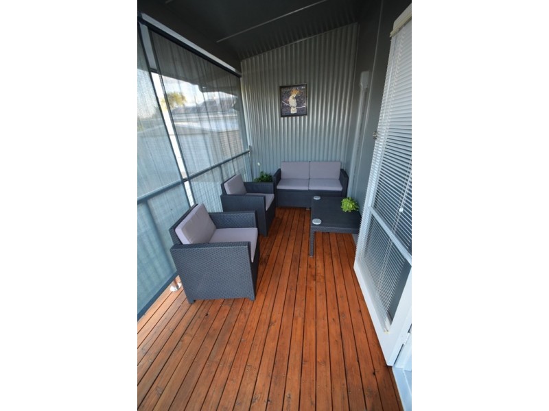 10 Pryde Street, Esk QLD 4312