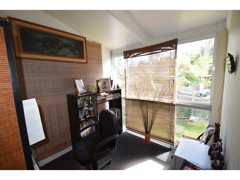 16 Creek Street, Esk QLD 4312