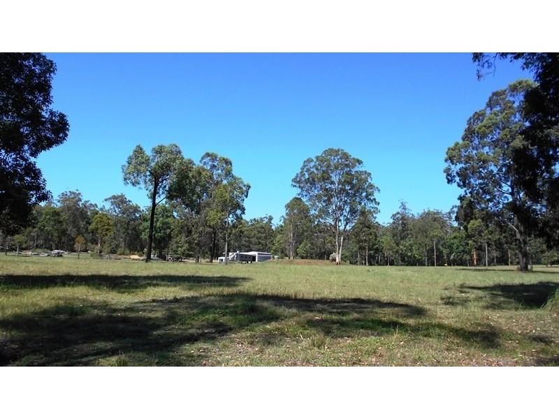 77 Simpson Road, Blackbutt QLD 4306
