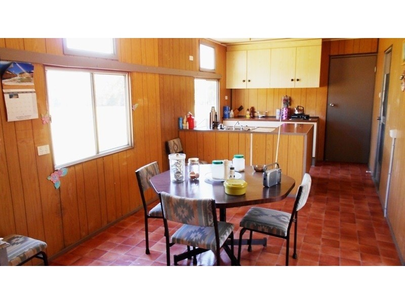 77 Simpson Road, Blackbutt QLD 4306