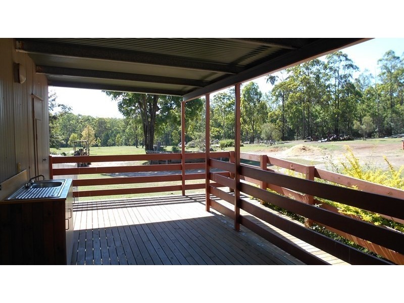 77 Simpson Road, Blackbutt QLD 4306