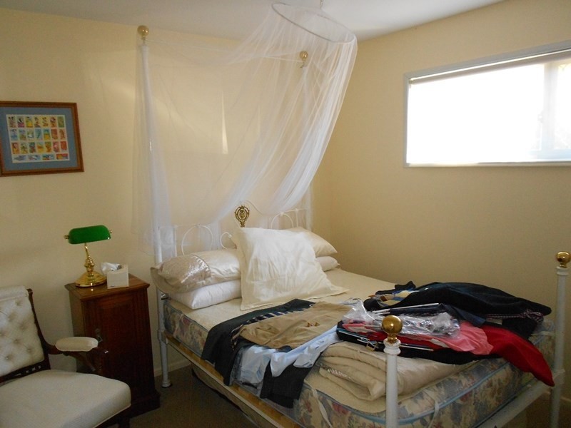 1 Guldbransen Street, Somerset Dam QLD 4312