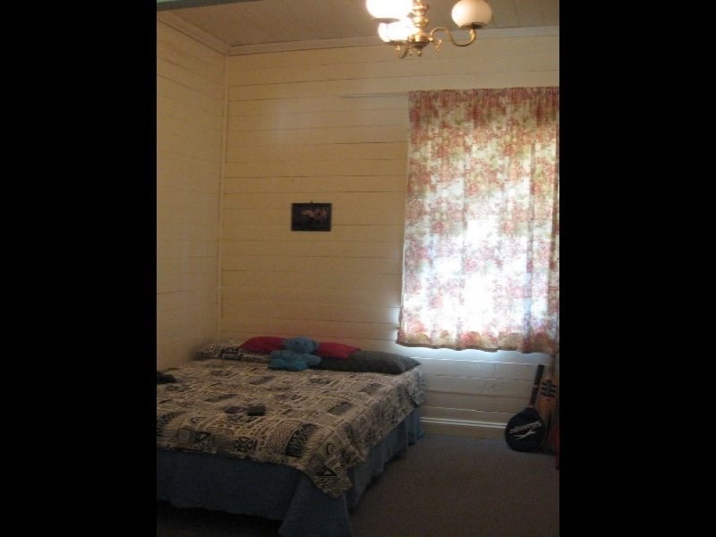 197 Ipswich Street, Esk QLD 4312