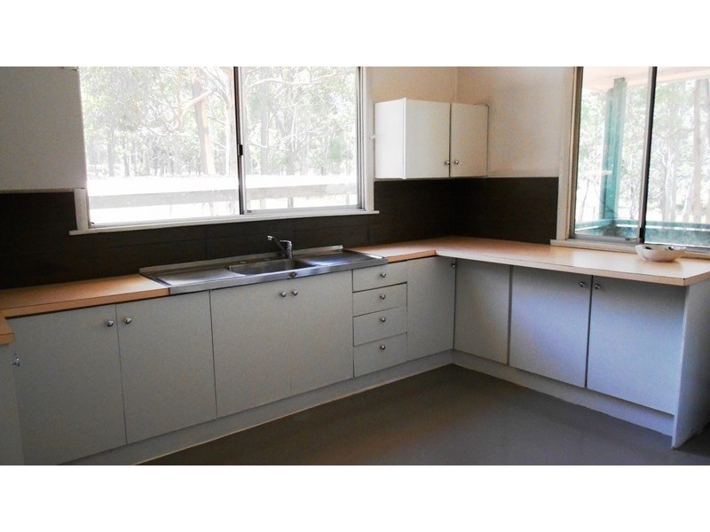 155 Martin Cresent, Blackbutt QLD 4306