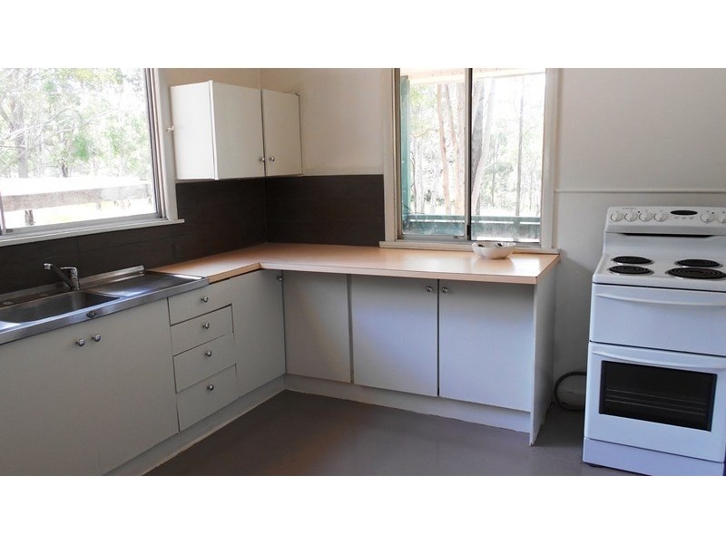 155 Martin Cresent, Blackbutt QLD 4306