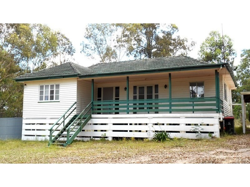 155 Martin Cresent, Blackbutt QLD 4306