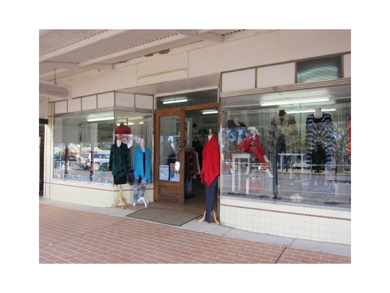 57 Cressbrook Street, Toogoolawah QLD 4313