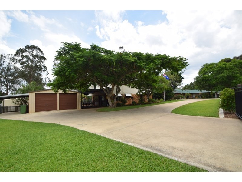 142 Lockyer View Road, Wivenhoe Pocket QLD 4306