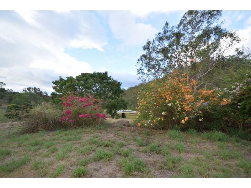 102 Framptons Road, Dundas QLD 4306