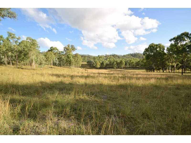 633 Grieves Road, Colinton QLD 4306