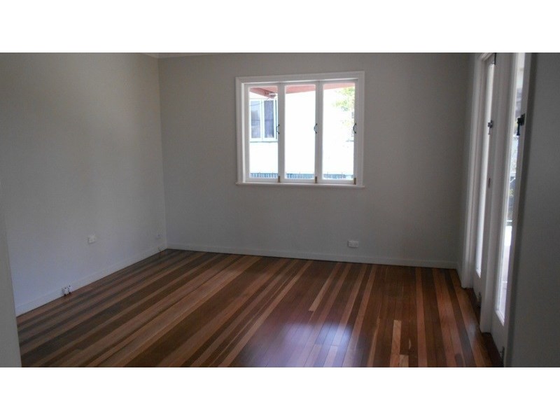 86 Eskdale Road, Toogoolawah QLD 4313