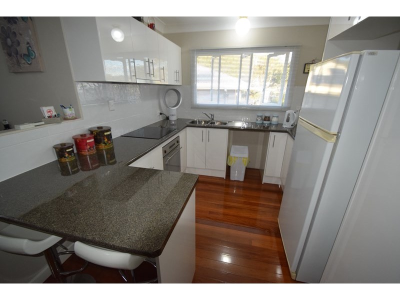 10 Pryde Street, Esk QLD 4312