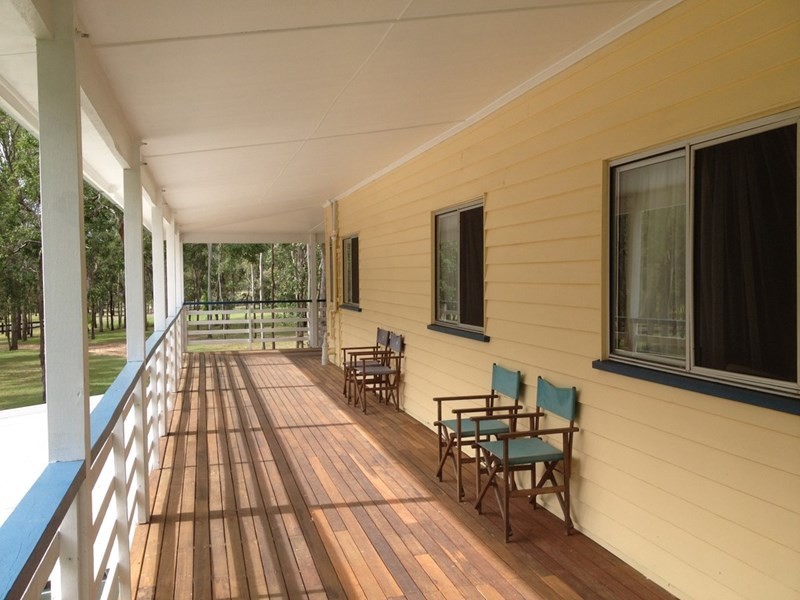 27 Elm Street, Esk QLD 4312
