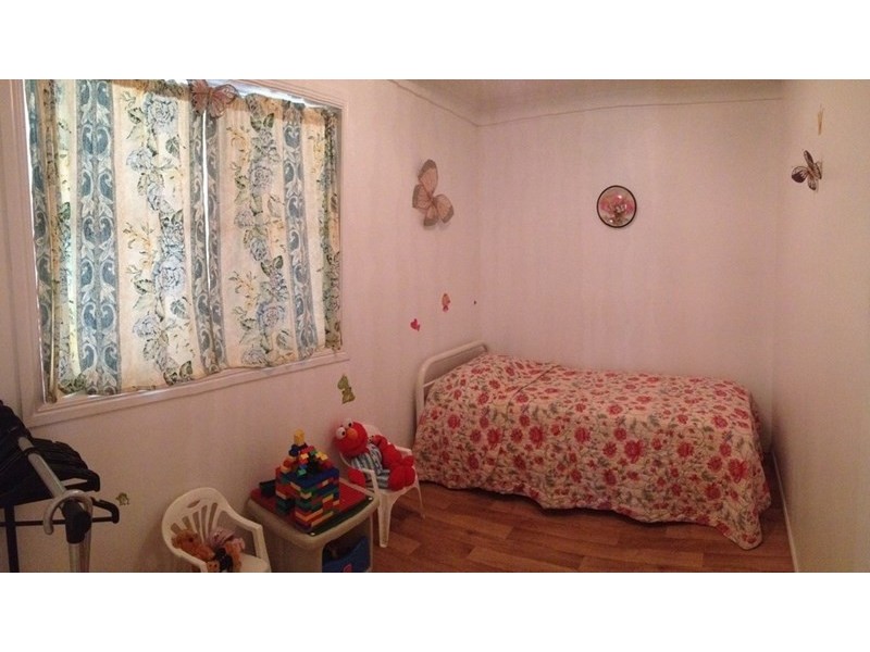 27 Elm Street, Esk QLD 4312