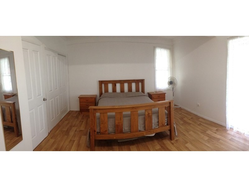 27 Elm Street, Esk QLD 4312