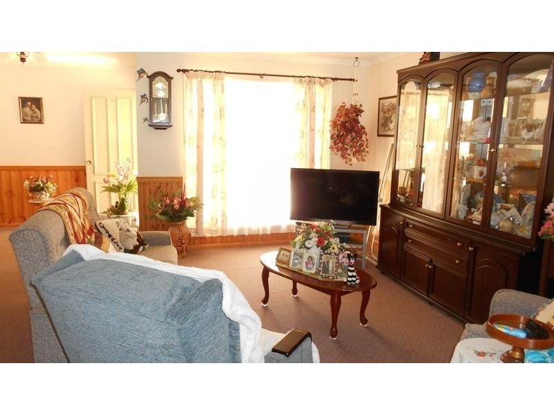 17 Fern Street, Blackbutt QLD 4306