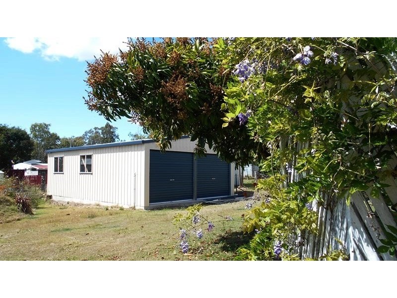 6 Alexandra Street, Toogoolawah QLD 4313