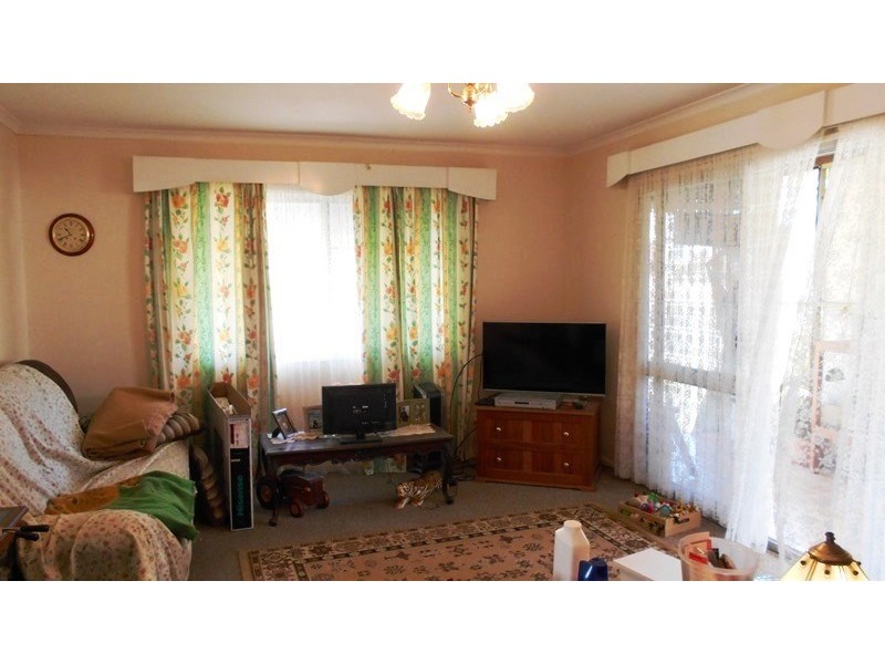 6 Alexandra Street, Toogoolawah QLD 4313