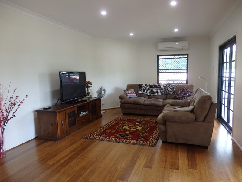 39 Marrington Close, Blackbutt QLD 4306