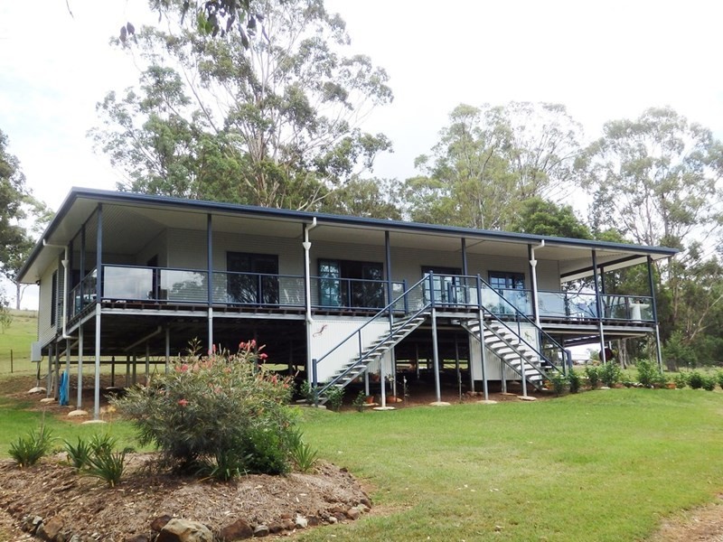 39 Marrington Close, Blackbutt QLD 4306