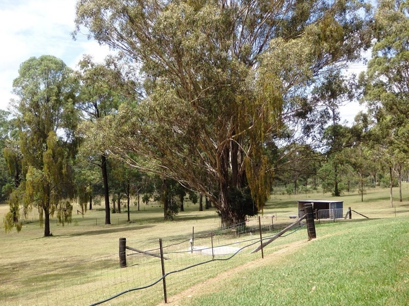 39 Marrington Close, Blackbutt QLD 4306