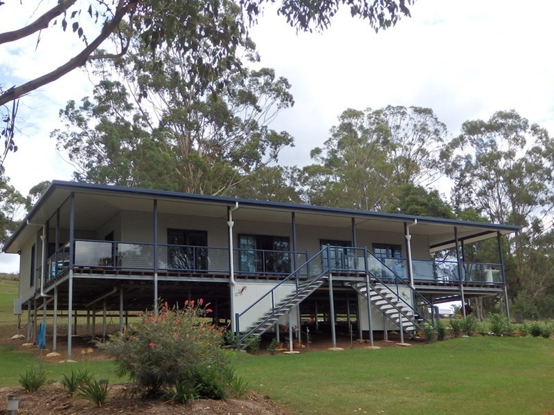 39 Marrington Close, Blackbutt QLD 4306