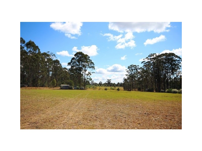 537 Williams Road, Benarkin North QLD 4306