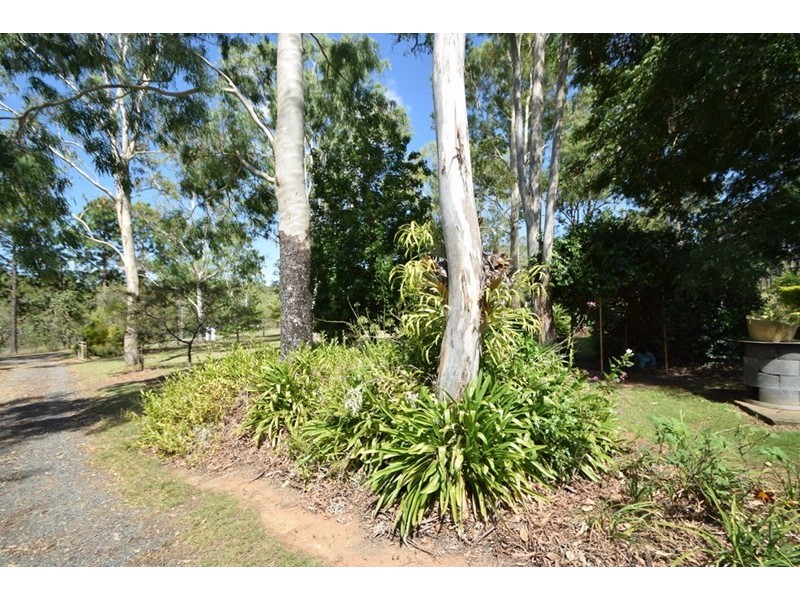 13 Laurel Street, Esk QLD 4312