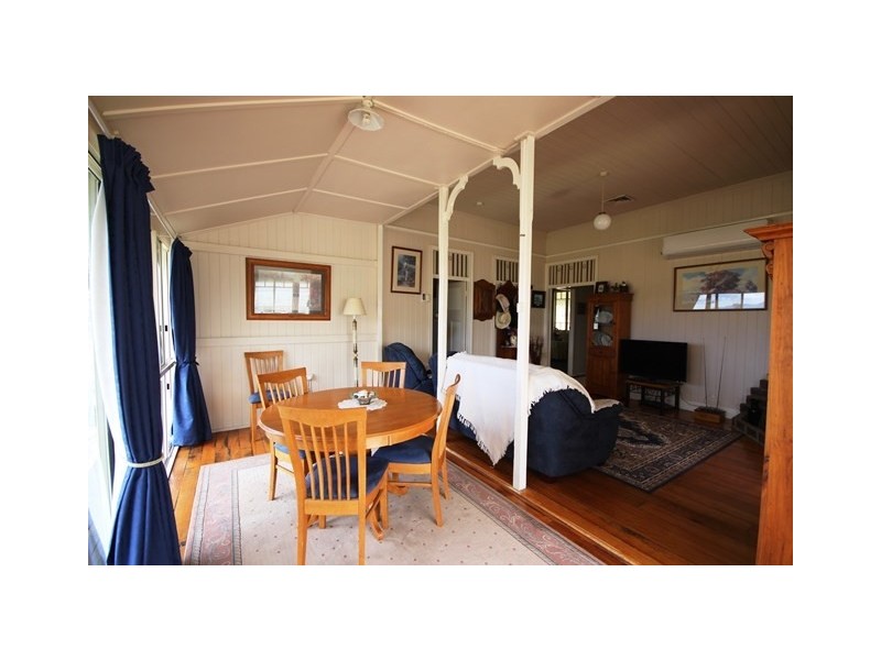 2 McConnell Street, Braemore QLD 4313