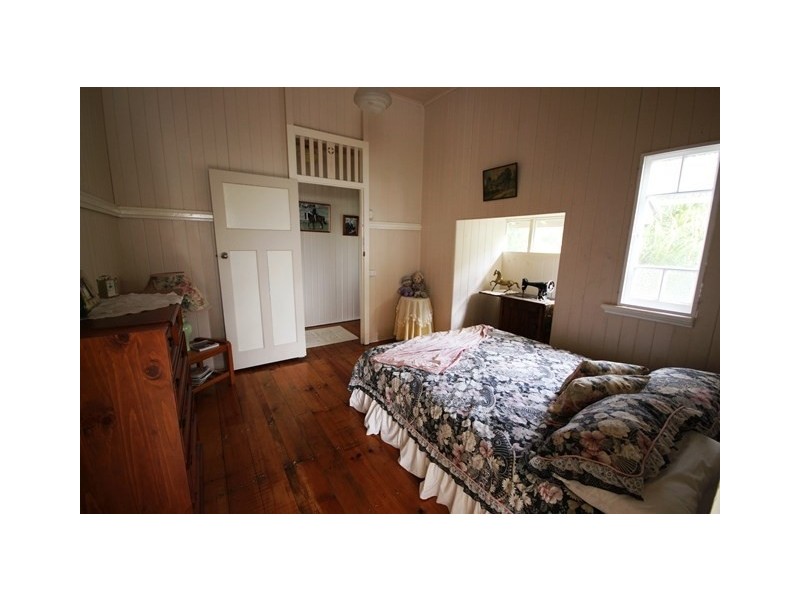 2 McConnell Street, Braemore QLD 4313