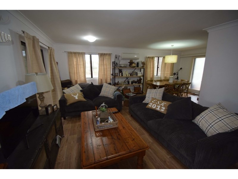 2670 Gatton Esk Road, Mount Hallen QLD 4312