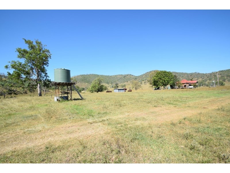 862 Mount Stanley Road, Avoca Vale QLD 4306