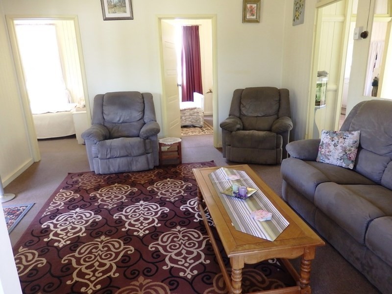 23 Annette Street, Toogoolawah QLD 4313