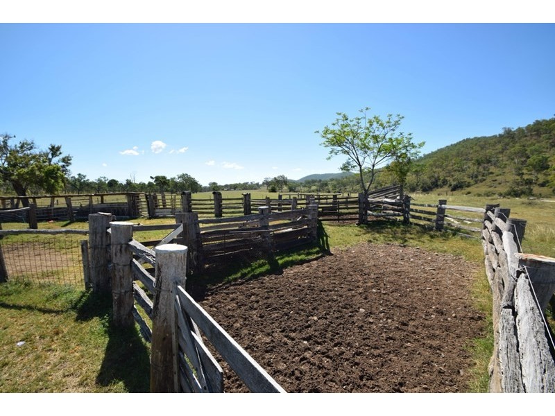 862 Mount Stanley Road, Avoca Vale QLD 4306