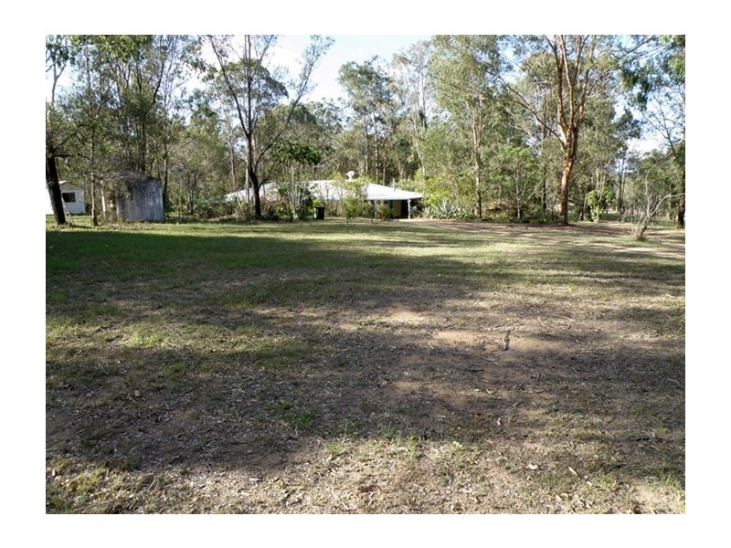 38 Laurel Street, Esk QLD 4312