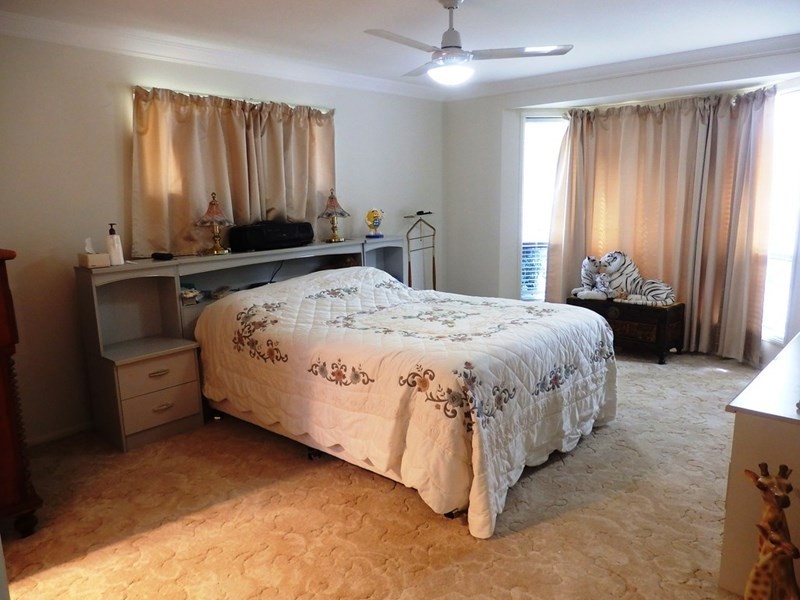 57 Bellambi Street, Toogoolawah QLD 4313