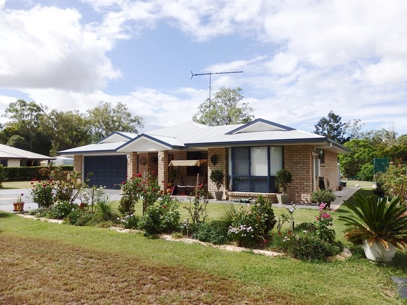57 Bellambi Street, Toogoolawah QLD 4313