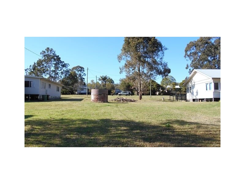 7 Steven Road, Benarkin QLD 4306