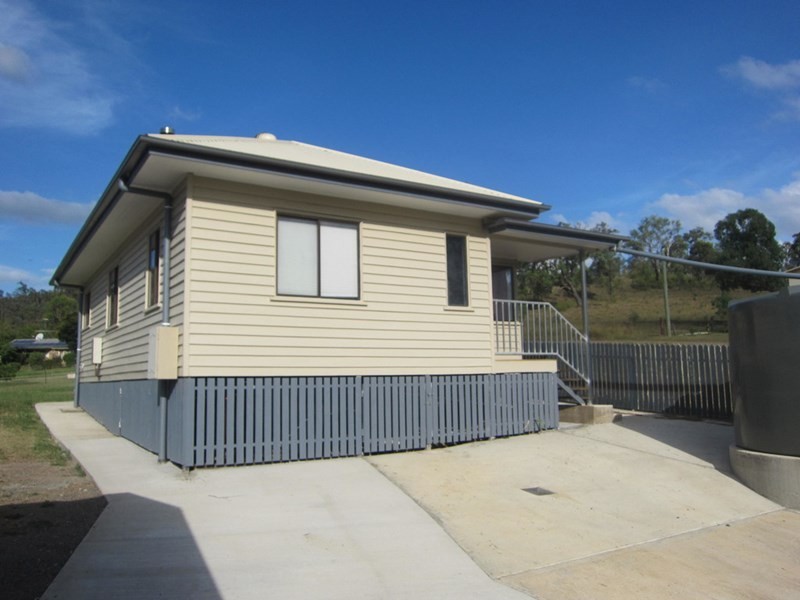 16 Railway Terrace, Moore QLD 4306