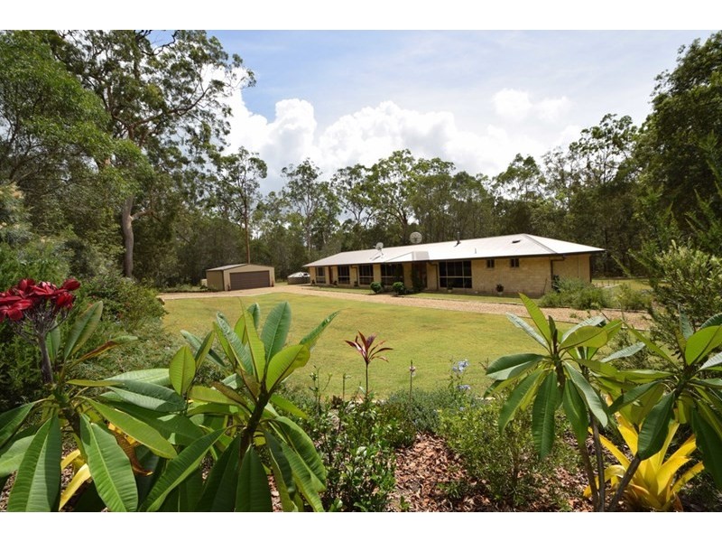33 Gloucester Court, Mount Hallen QLD 4312