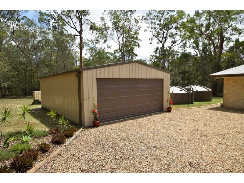 33 Gloucester Court, Mount Hallen QLD 4312