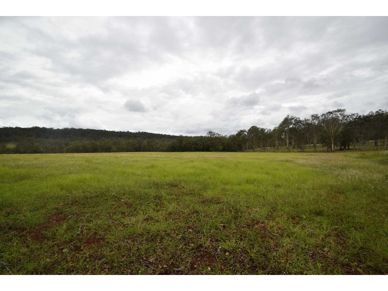 595 Esk Hampton Road, Esk QLD 4312